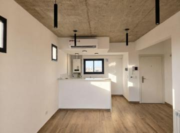 Departamento · 73m² · 3 Ambientes · 1 Cochera · Departamento Excelente en San Martin