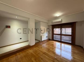 Departamento · 39m² · 2 Ambientes · 1 Cochera · Departamento en Alquiler en La Plata de un Dormitorio con Balcón y Cochera