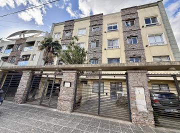 Departamento · 43m² · 2 Ambientes · 1 Cochera · Departamento 2 Ambientes con Cochera Banfield