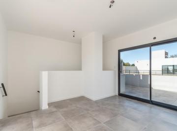 PH · 118m² · 3 Ambientes · 1 Cochera · Impresionante Triplex a Estrenar con Jardin, Piscina y Terrazas, en Olivos.