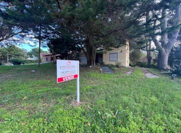 Casa · 150m² · 5 Ambientes · 1 Cochera · Venta de Casa en Ostende - Pinamar