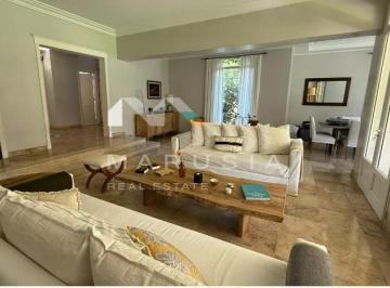 Casa · 256000m² · 6 Ambientes · 1 Cochera · Casa en Venta en Ayres de Pilar, Pilar, G. B. a. Zona Norte