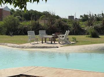 Quinta vacacional · 85m² · 2 Ambientes · 3 Cocheras · Quinta en Venta, 1 Dorm. en Ramallo, Oportunidad, con Parrilla
