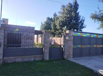 Casa de 3 ambientes, Ramallo · Casa de Campo, Excelente Propiedad