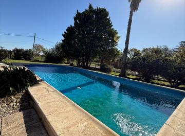 Casa de 6 ambientes, Villa Amelia · Casa con 1050 m² de Terreno, 3 Habitaciones en Venta en Villa Amelia