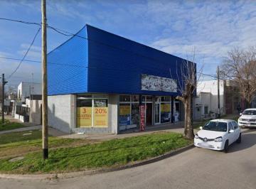 Bodega-Galpón · 177m² · Venta Galpon 212 m² Sobre Av Champagnat Esquina Avellaneda Mar del Plata