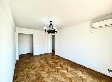 Departamento · 71m² · 3 Ambientes · Departamento 3 Amb en Alquiler C/balcón en Villa del Parque