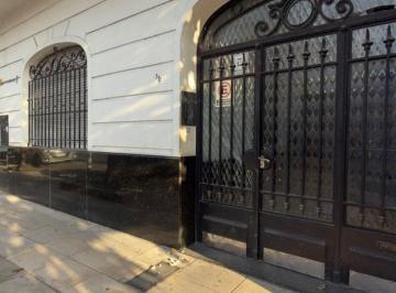 PH · 118m² · 4 Ambientes · Casa Triplex en Venta en Avellaneda, G. B. a. Zona Sur, Argentina