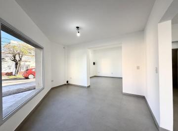Local comercial · 69m² · 3 Ambientes · Local a Estrenar en Venta en Lujan Centro Rawson Esquina Almirante Brown