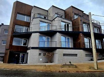 Departamento · 43m² · 2 Ambientes · 1 Cochera · Departamento en Venta en Jardín Botánico, Bariloche - Vista Al Lago - a Estrenar