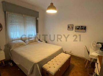 Departamento · 65m² · 1 Dormitorio · Apartamento Tipo Casa 90 m², con Patio a 3 Cuadras de La Rambla