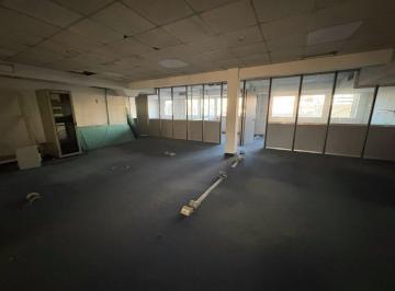 Oficina comercial · 260m² · Piso de Oficina en Alquiler - Expensas Incluidas en El Precio Piso 8