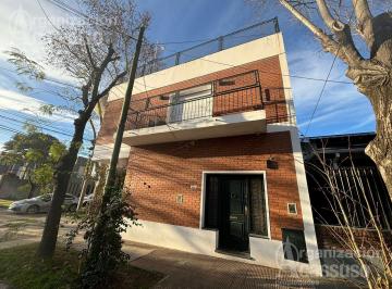 PH · 200m² · 4 Ambientes · PH en Alquiler en San Isidro
