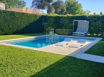 Foto1 · Venta Casa Haras Santa María