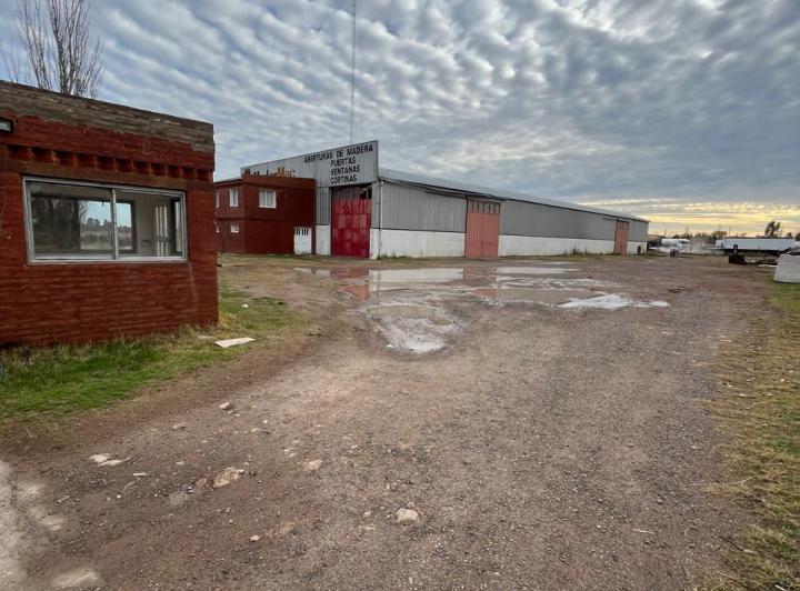 Depósito · 1200m² · 4 Ambientes