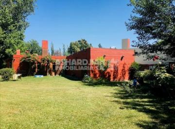 Quinta vacacional · 169m² · 3 Ambientes · Casa Quinta Barrio Bosque Real