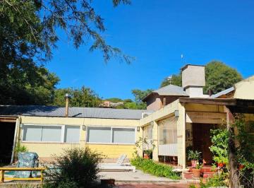 Casa de 7 ambientes, Mendiolaza · Casa en Venta Mendiolaza