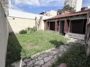 PH · 79m² · 3 Ambientes · PH Lanús Este 3 Ambientes Fondo Libre Parrilla