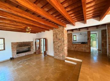 Casa de 4 ambientes, Mendiolaza · Oportunidad Venta Casa 2/3 Dorm - Vista Cba - 193 m² Cub / 972 m² Terr - Valle del Sol Mendiolaza