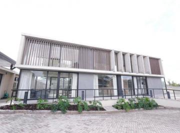 Departamento · 60m² · 3 Ambientes · 2 Cocheras · Departamento de Categoria en Alquiler