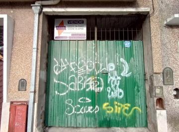 Bodega-Galpón · 127m² · 2 Ambientes · Oportunidad Galpón y Vivienda!