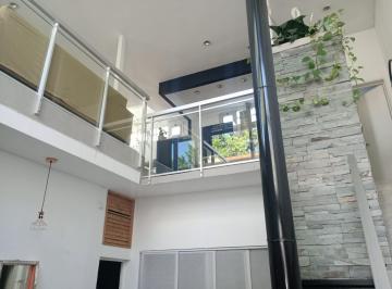 PH · 164m² · 4 Ambientes · 1 Cochera · PH en Remedios de Escalada