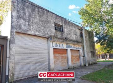 Local comercial · 1 Ambiente · Local en Las Parejas