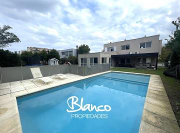 Casa · 230m² · 7 Ambientes · 2 Cocheras · Casa a La Venta en Haras Santa Maria, Las Lomas, Escobar, G. B. a. Zona Norte