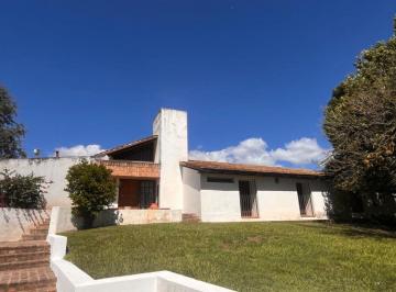 Casa de 4 ambientes, Villa Allende · Vendo Importante Casa Esquina Casa Villa Allende Golf