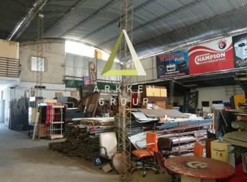 Bodega-Galpón · 483m² · Galpón a La Venta en Boulogne