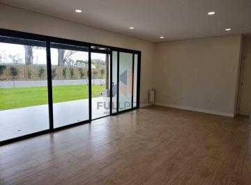 Casa · 153m² · 5 Ambientes · Casa en Alquiler en San Lorenzo Chico - Housing La Cercania
