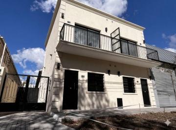 Departamento de 1 ambiente, Lomas de Zamora · Imperdible Departamento Monoambiente en Venta en Llavallol con Patio a Estrenar