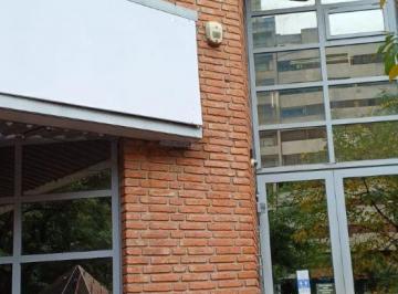 Oficina comercial de 10 ambientes, Córdoba · Se Alquila Amplia Oficina en Pb y Subsuelo 600 m² C/ 9 Privados Sobre Cañada