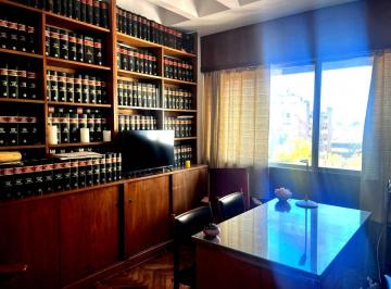 Oficina comercial · 52m² · 3 Ambientes · Oficina en S. Isi. - Centro
