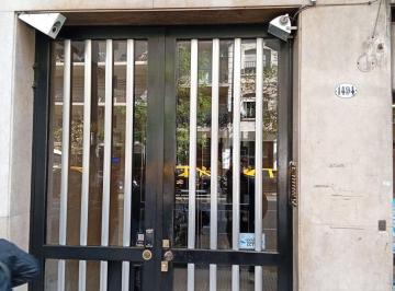 Departamento de 4 ambientes, Barrio Norte · Hermoso Departamento 4 Amb. con Dependencia Reciclado Hace 15 Años