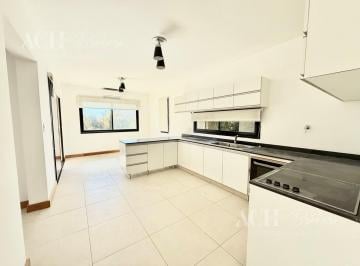 Casa · 220m² · 4 Ambientes · 1 Cochera · Casa en Venta en Tipas, Nordelta, Tigre