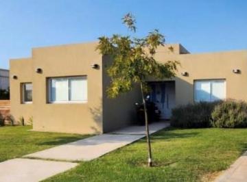Casa · 180m² · 5 Ambientes · Casa en Venta Ubicado en San Gabriel, Villanueva (Tigre)