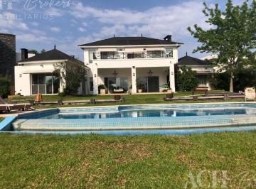 Casa · 300m² · 6 Ambientes · 2 Cocheras · Casa en Venta en Los Castores, Nordelta, Tigre