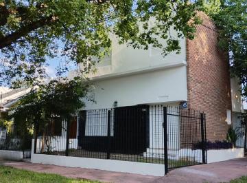 Casa de 5 ambientes, Córdoba · Casa Barrio Juniors