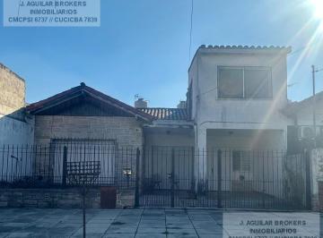 Casa · 123m² · 5 Ambientes · 1 Cochera · Casa en Venta en Villa Luzuriaga