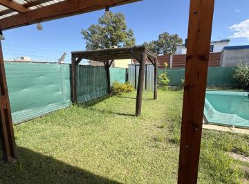 Casa · 100m² · 4 Ambientes · 1 Cochera · Casa en Ecopueblo