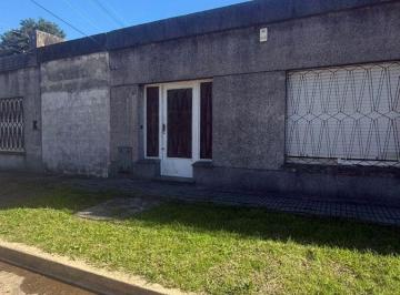 Casa de 3 ambientes, Quilmes · Oportunidad! Casa en Venta Excelente Zona Quilmes, Bernal. Ideal Inversor