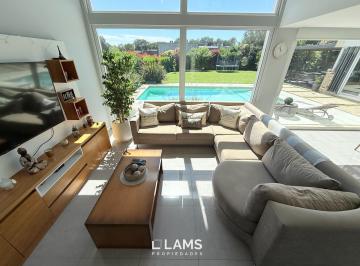 Casa · 298m² · 5 Ambientes · Venta - Casa - Arenas del Sur