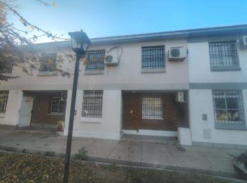 Departamento de 8 ambientes, Las Heras · Zeballos Ofrece en Alquiler: Dúplex 2 Dorm., 2 Baños, Cochera Ubicado en Las Heras.