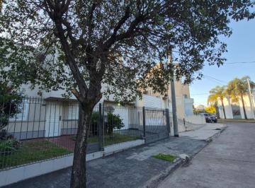 Casa de 4 ambientes, Córdoba · Venta Casa B Las Rosas - 3 Dorm. - Cochera