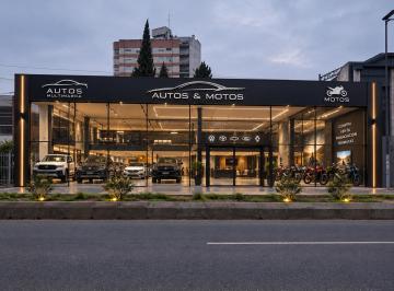 Local comercial de 1 ambiente Alquiler USD 12.000 · Local Comercial 800 m² Estación Lanús
