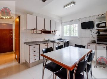 Departamento · 95m² · 4 Ambientes · 1 Cochera · Departamento en Villa Crespo