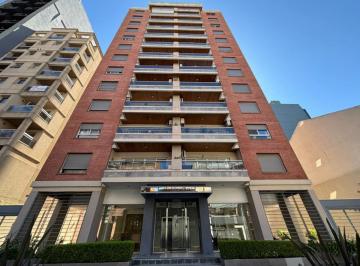 Departamento de 2 ambientes, Quilmes · Departamento de 2 Ambientes con Cochera en Excelente Zona