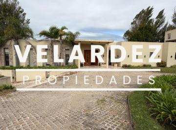 Casa · 315m² · 7 Ambientes · 1 Cochera · Barrio Golf I Al 100 - Costa Esmeralda
