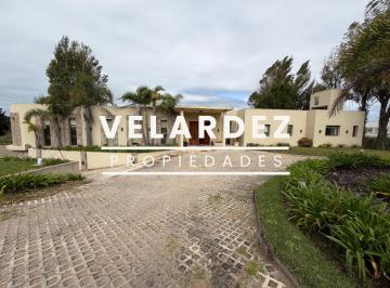 Casa de 7 ambientes, Costa Esmeralda · Barrio Golf I Al 100 - Costa Esmeralda